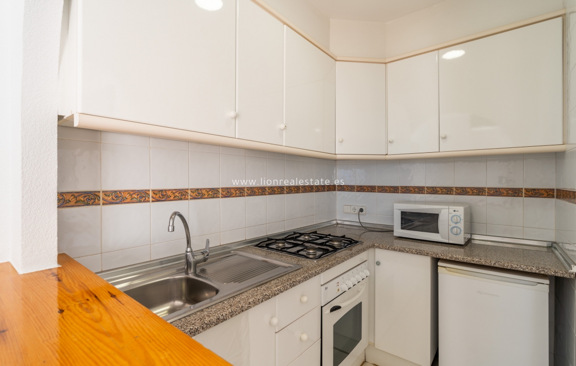 Nowy budynek - low-bungalow - Calpe