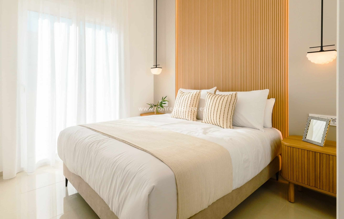 Nowy budynek - low-bungalow - Rojales