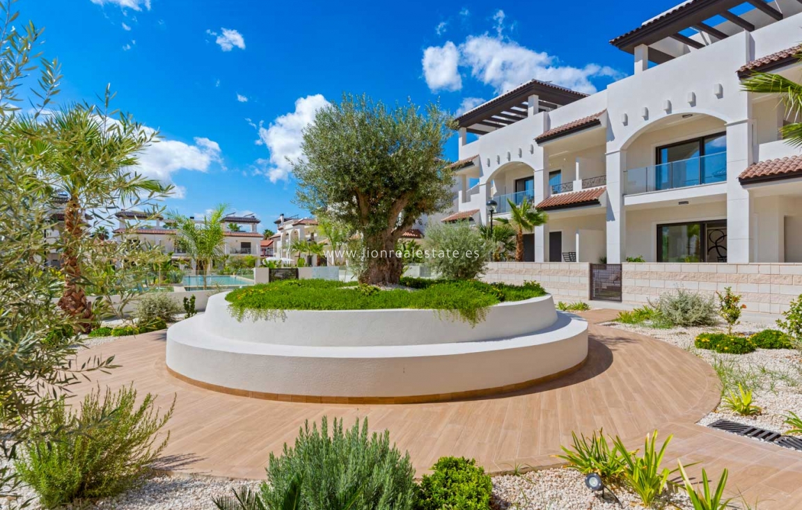 Nowy budynek - low-bungalow - Rojales