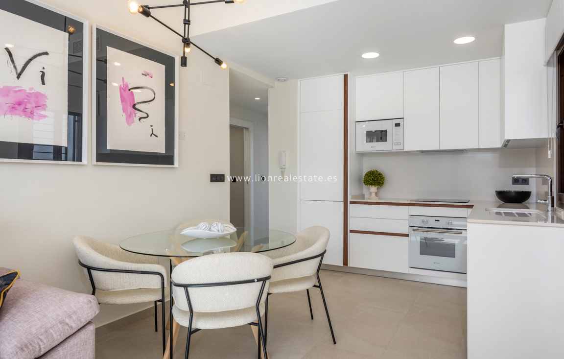 Nowy budynek - low-bungalow - Torrevieja