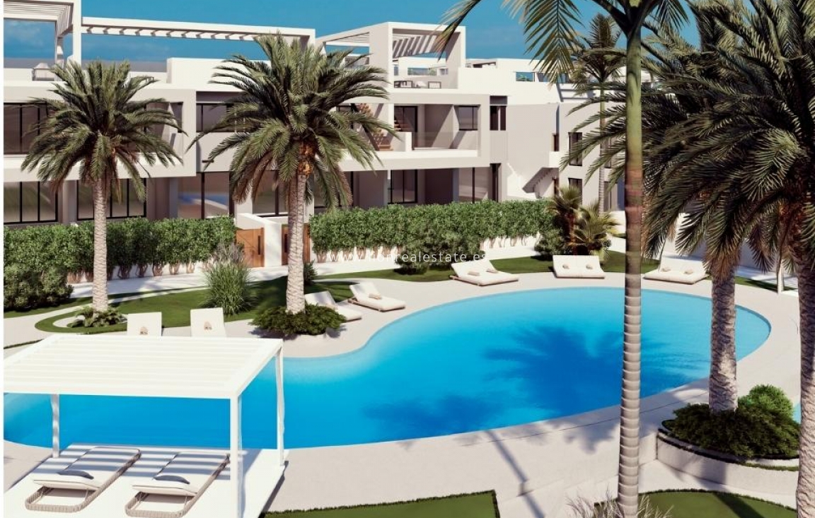 Nowy budynek - low-bungalow - Torrevieja