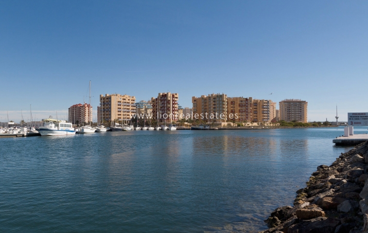 Nowy budynek - Mieszkanie w bloku - La Manga del Mar Menor - La Manga Del Mar Menor