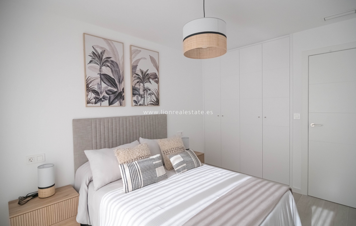 Nowy budynek - terraced - Jerónimo y Avileses