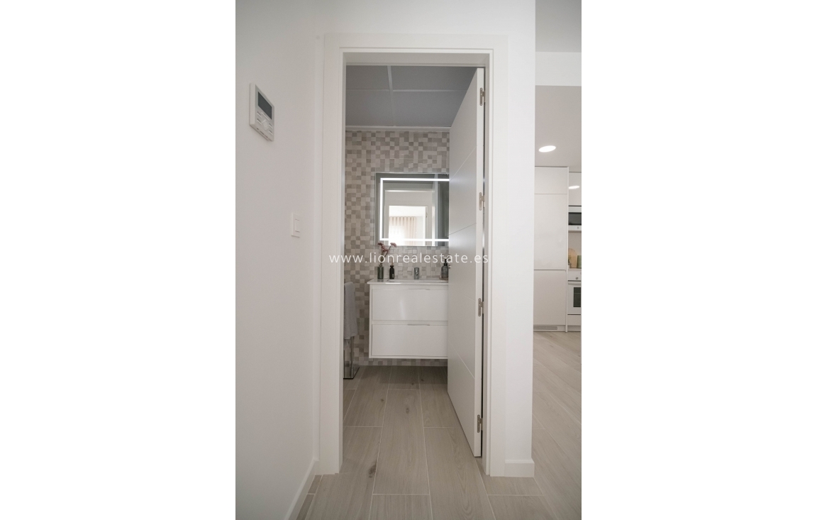 Nowy budynek - terraced - Jerónimo y Avileses