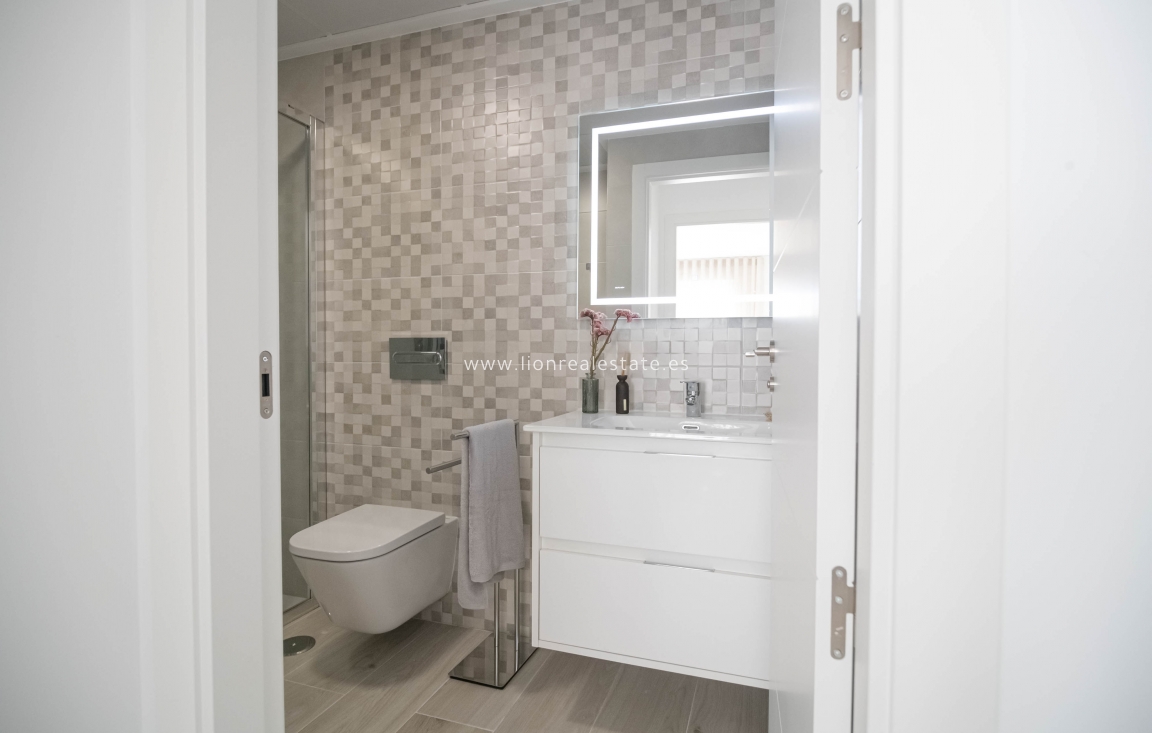 Nowy budynek - terraced - Jerónimo y Avileses