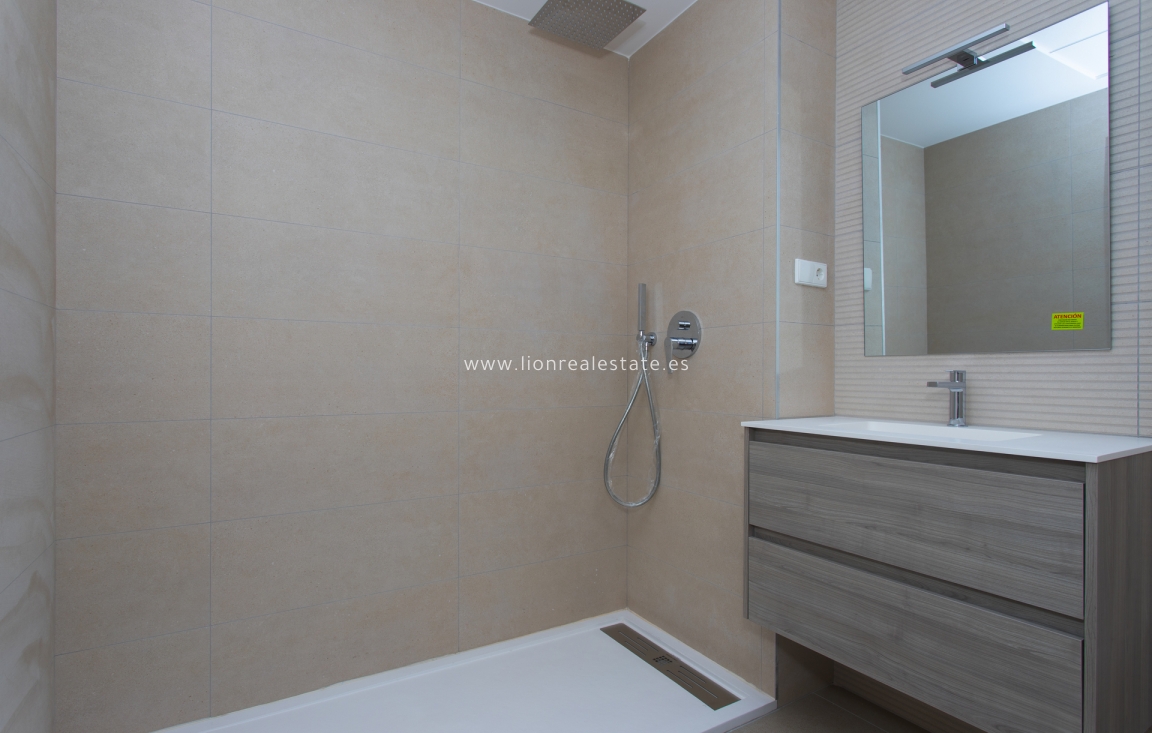 Nowy budynek - terraced - Monforte del Cid