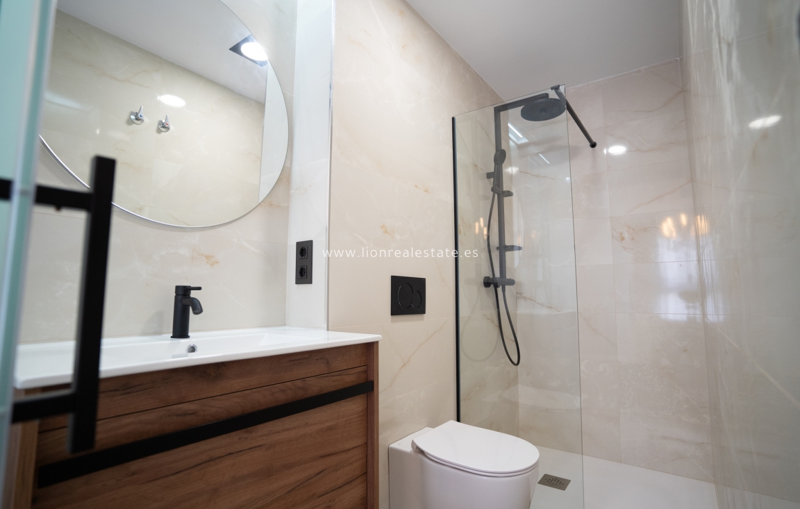 Nowy budynek - terraced - Torrevieja