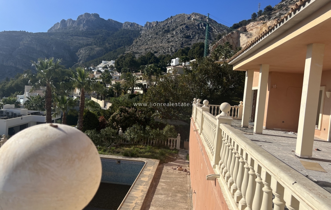 Nowy budynek - Villa - Altea