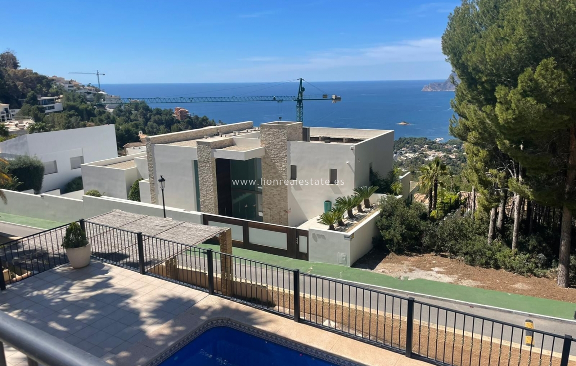 Nowy budynek - Villa - Altea