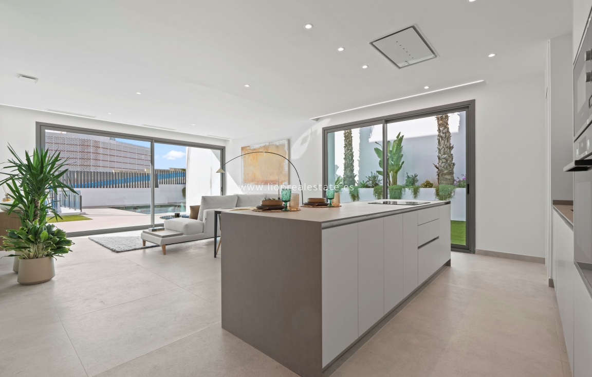 Nowy budynek - Villa - Benidorm