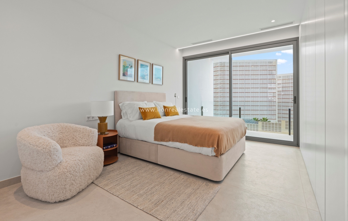 Nowy budynek - Villa - Benidorm