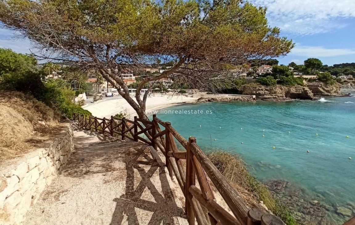 Nowy budynek - Villa - Benissa - Cala La Fustera