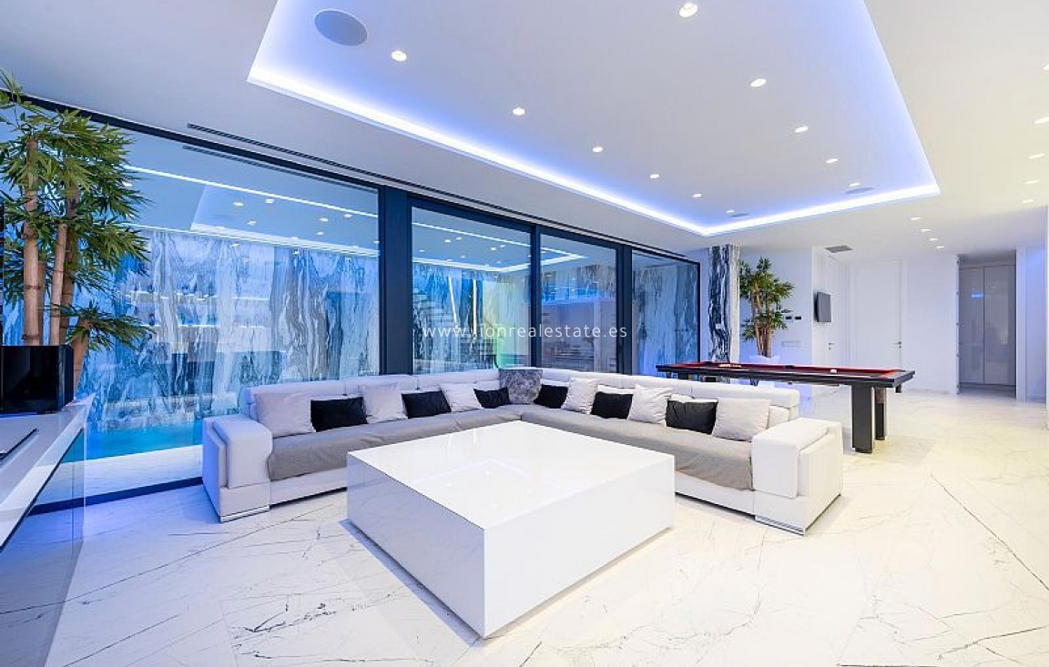 Nowy budynek - Villa - Calpe