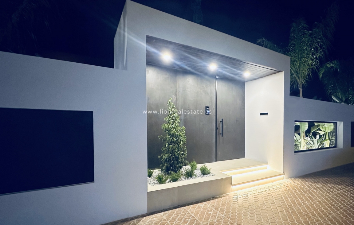 Nowy budynek - Villa - Ciudad Quesada