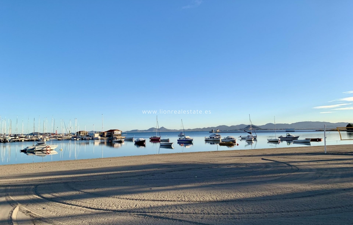 Nowy budynek - Villa - Los Alcazares - Playa la Atascadera