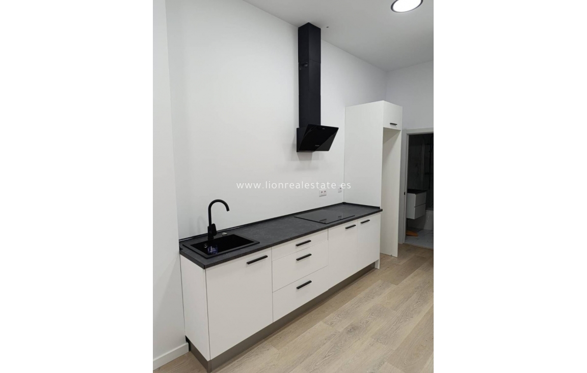 Obra nueva - Apartamento / piso - Alicante - Carolinas Bajas