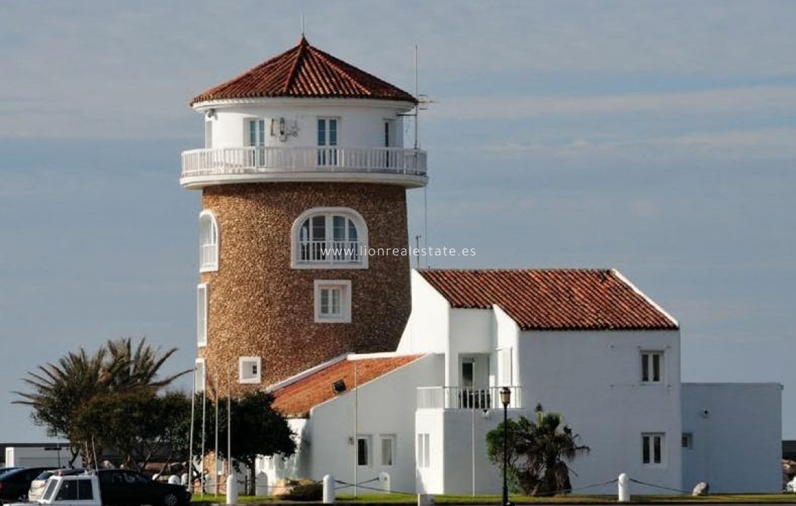 Obra nueva - Apartamento / piso - Almerimar - 1ª Linea De Playa