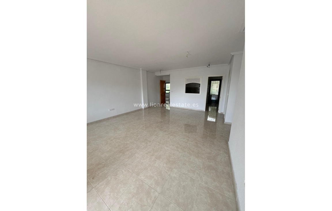 Obra nueva - Apartamento / piso - Orihuela Costa - Lomas de Campoamor