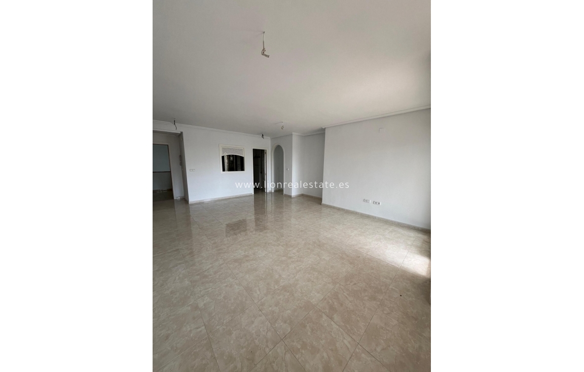 Obra nueva - Apartamento / piso - Orihuela Costa - Lomas de Campoamor