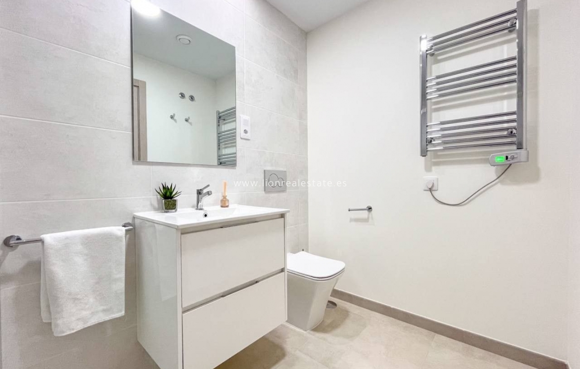 Obra nueva - Apartamento / piso - Pilar de la Horadada - RioMar