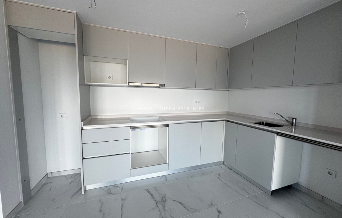 Obra nueva - Apartamento / piso - Punta Prima