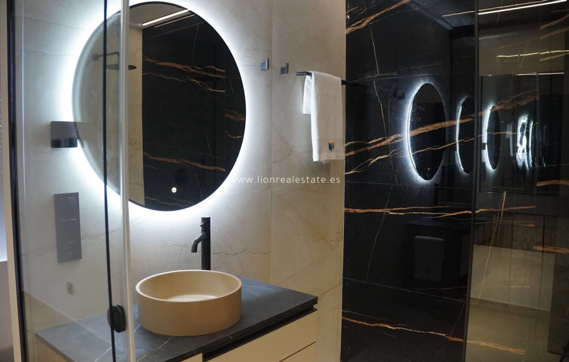 Obra nueva - Apartamento / piso - Torre de la Horadada