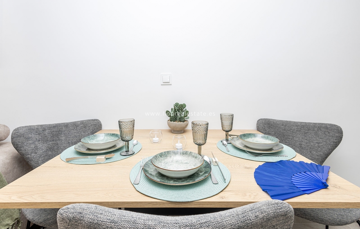 Obra nueva - Apartamento / piso - Torrevieja