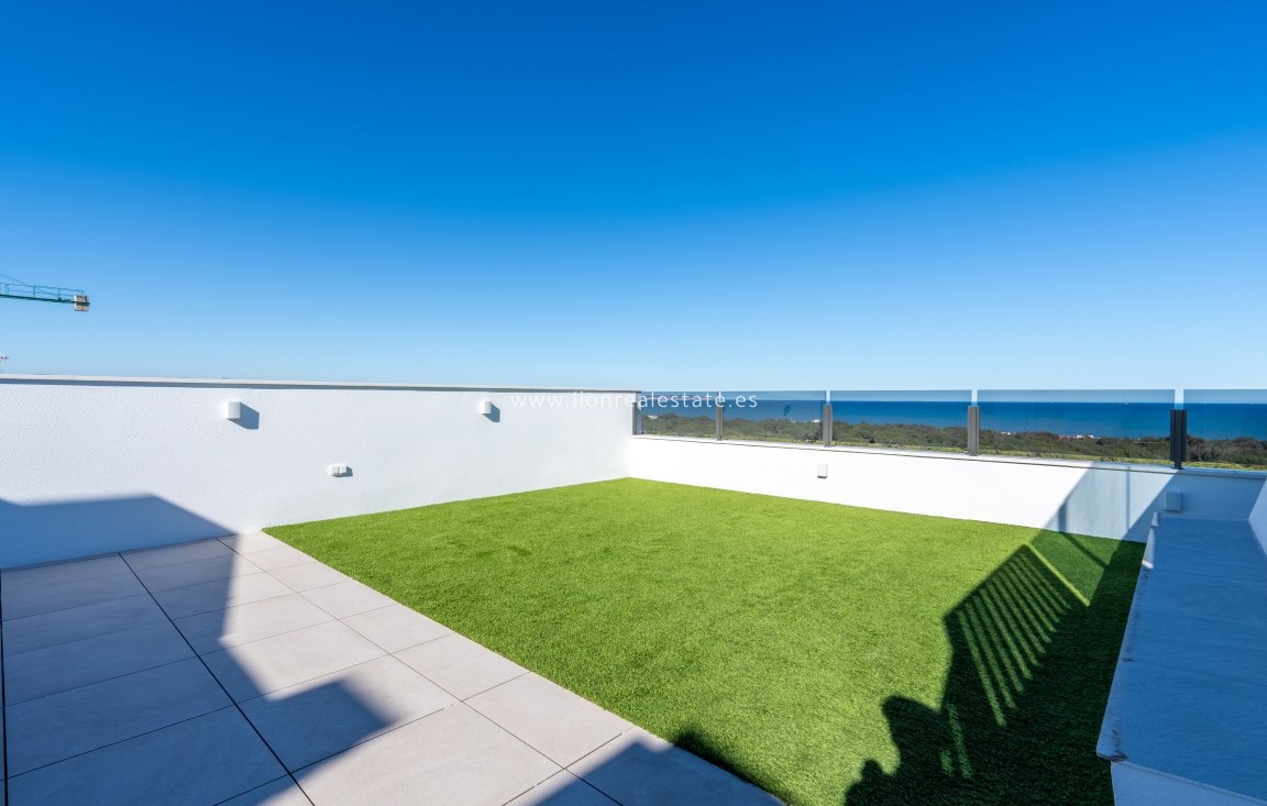Obra nueva - Ático - Guardamar del Segura
