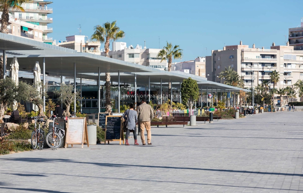 Obra nueva - Ático - Santa Pola - Estacion de autobuses