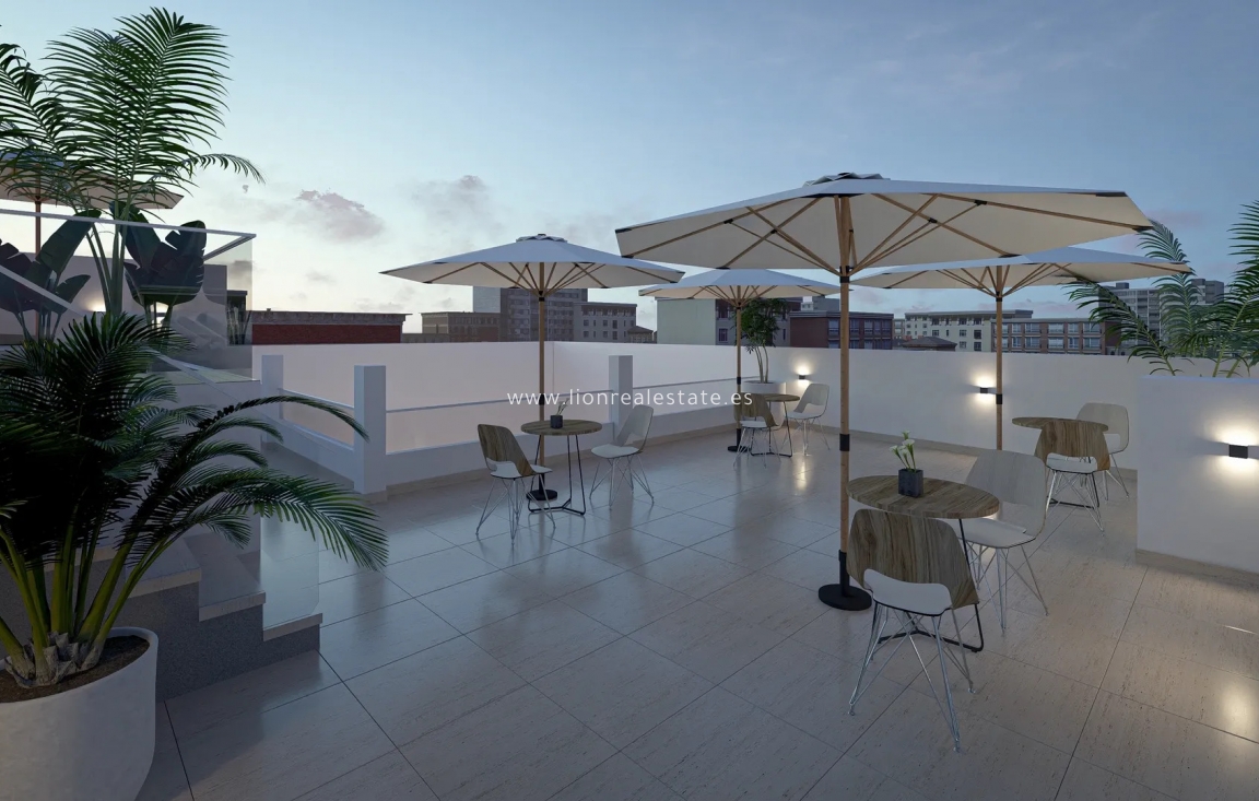 Obra nueva - Ático - Torrevieja