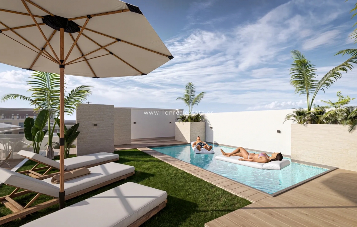 Obra nueva - Ático - Torrevieja