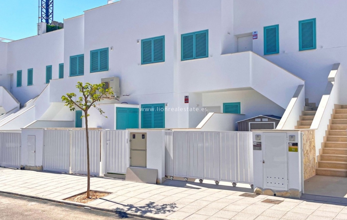 Obra nueva - Bungalow - Pilar de la Horadada - Torre de la Horadada