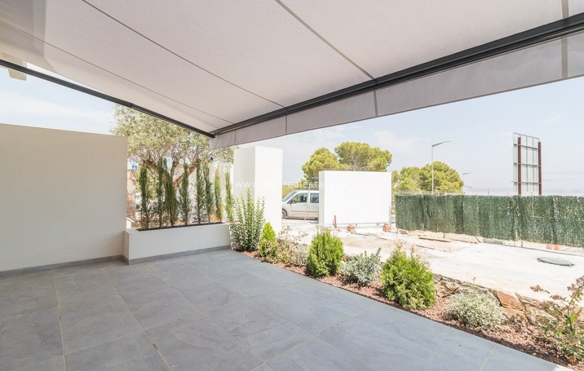 Obra nueva - Bungalow - Torrevieja - Los Balcones