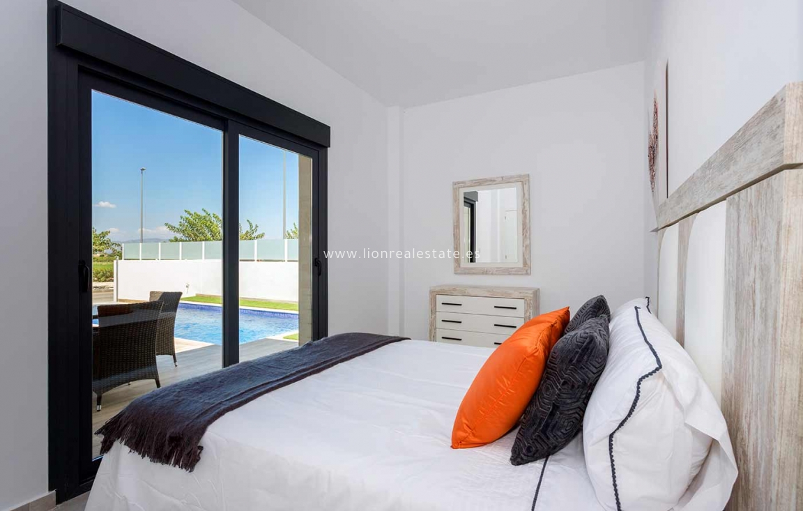 Obra nueva - detached - Daya Nueva