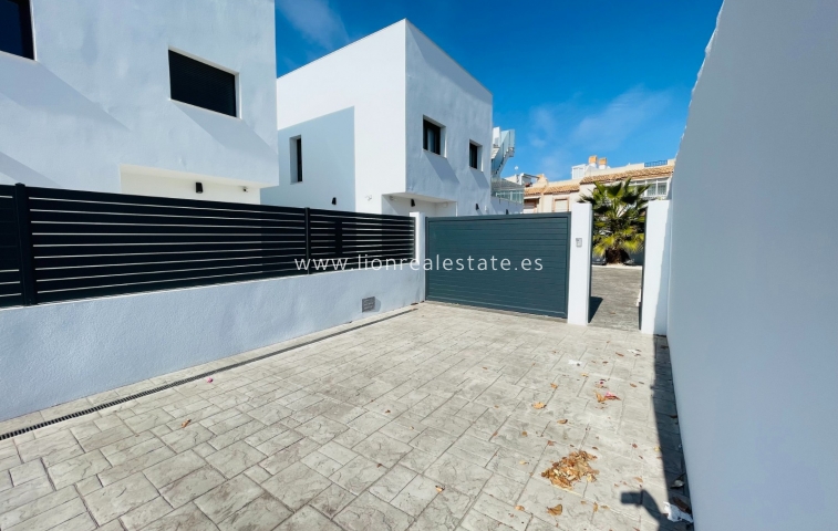 Obra nueva - detached - Torrevieja