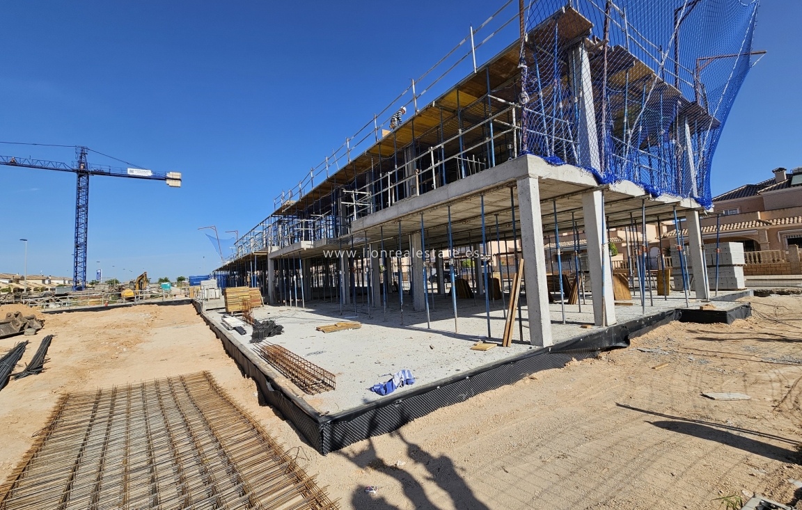 Obra nueva - high-bungalow - Torre de la Horadada