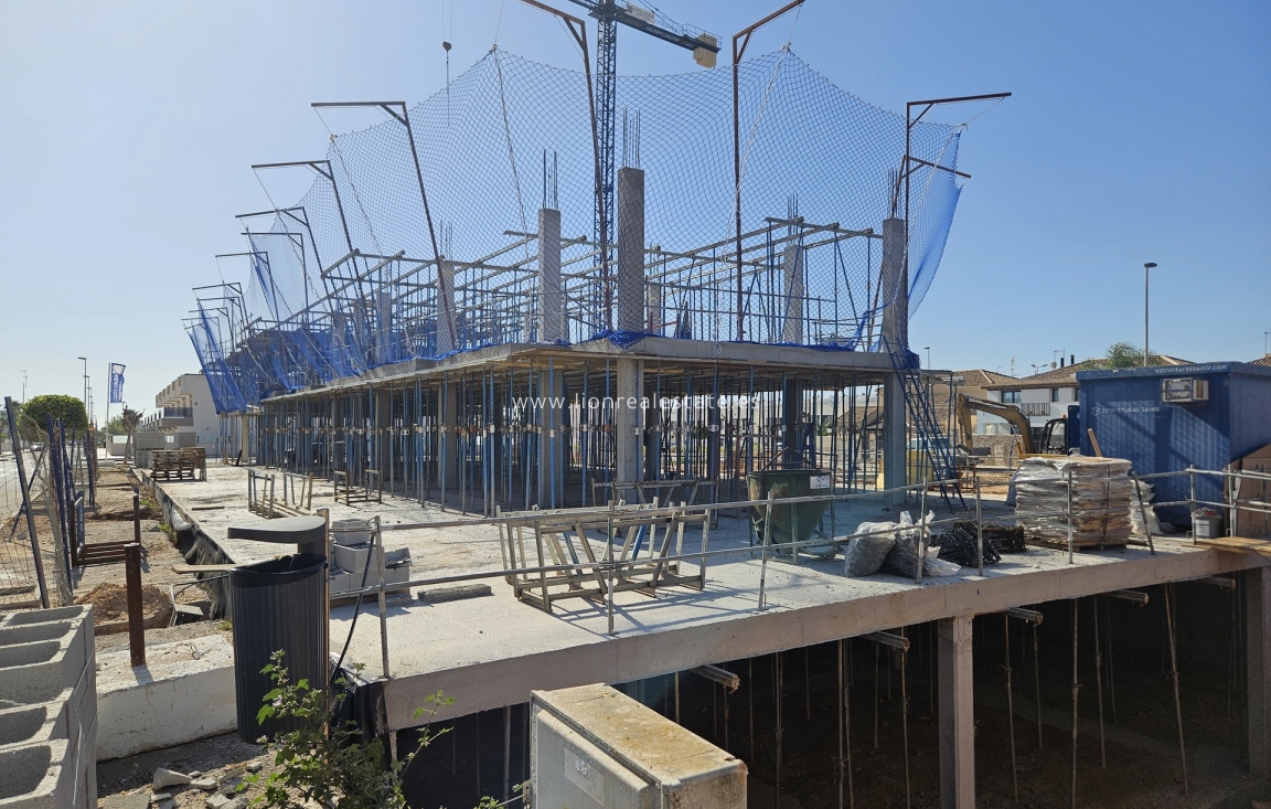 Obra nueva - high-bungalow - Torre de la Horadada