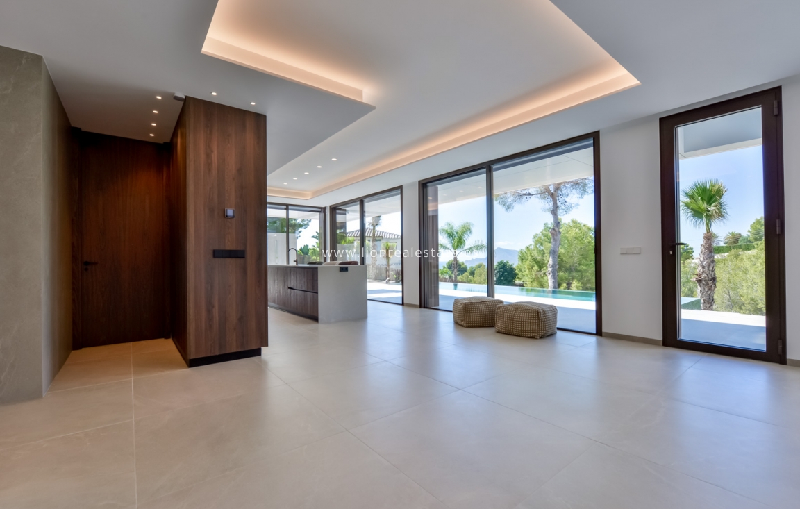 Obra nueva - Villa - Altea