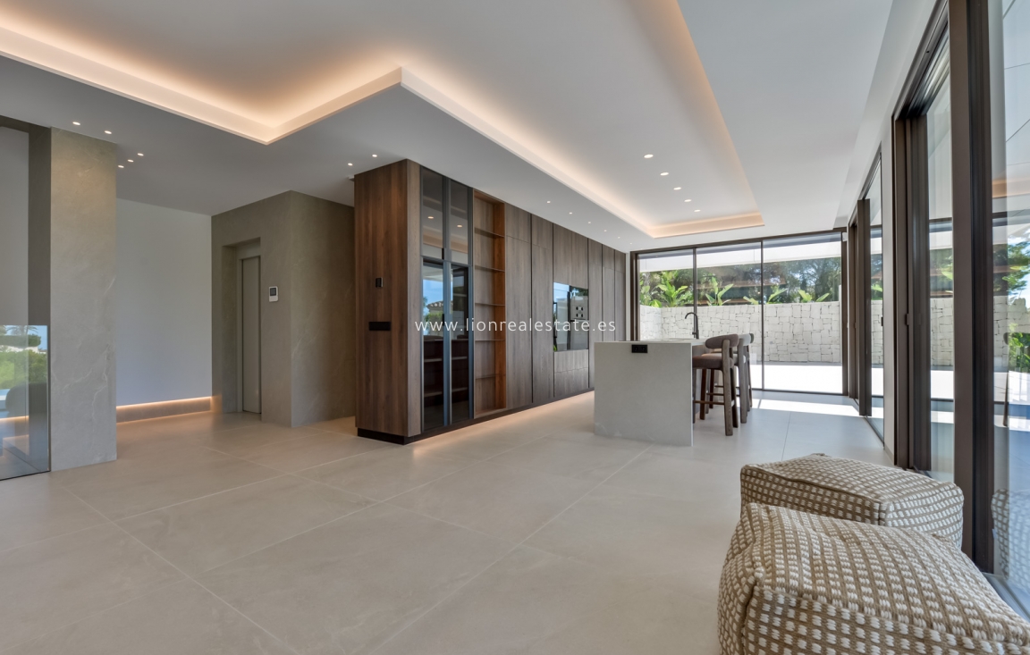 Obra nueva - Villa - Altea