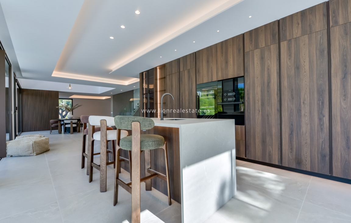 Obra nueva - Villa - Altea