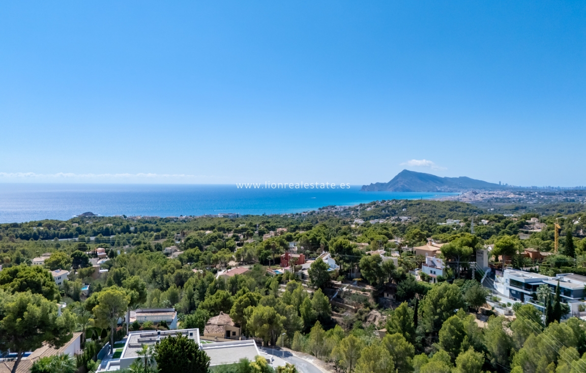 Obra nueva - Villa - Altea