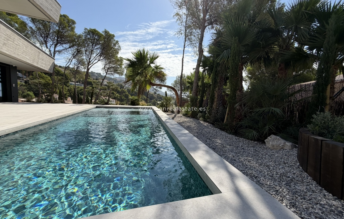 Obra nueva - Villa - Altea