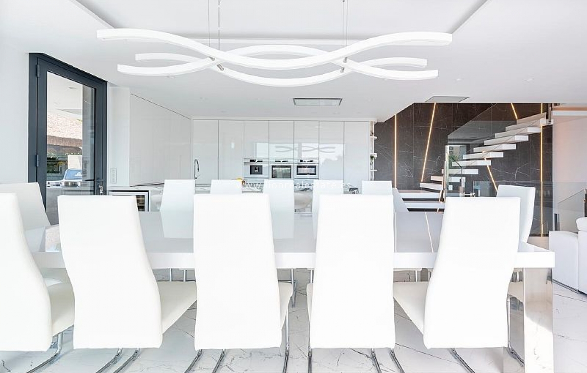 Obra nueva - Villa - Calpe