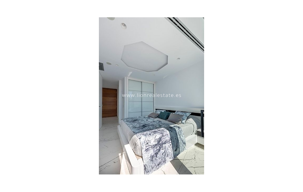 Obra nueva - Villa - Calpe