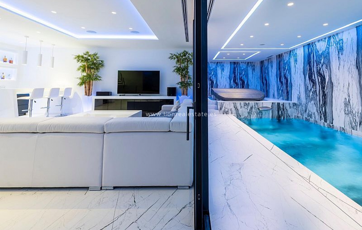 Obra nueva - Villa - Calpe