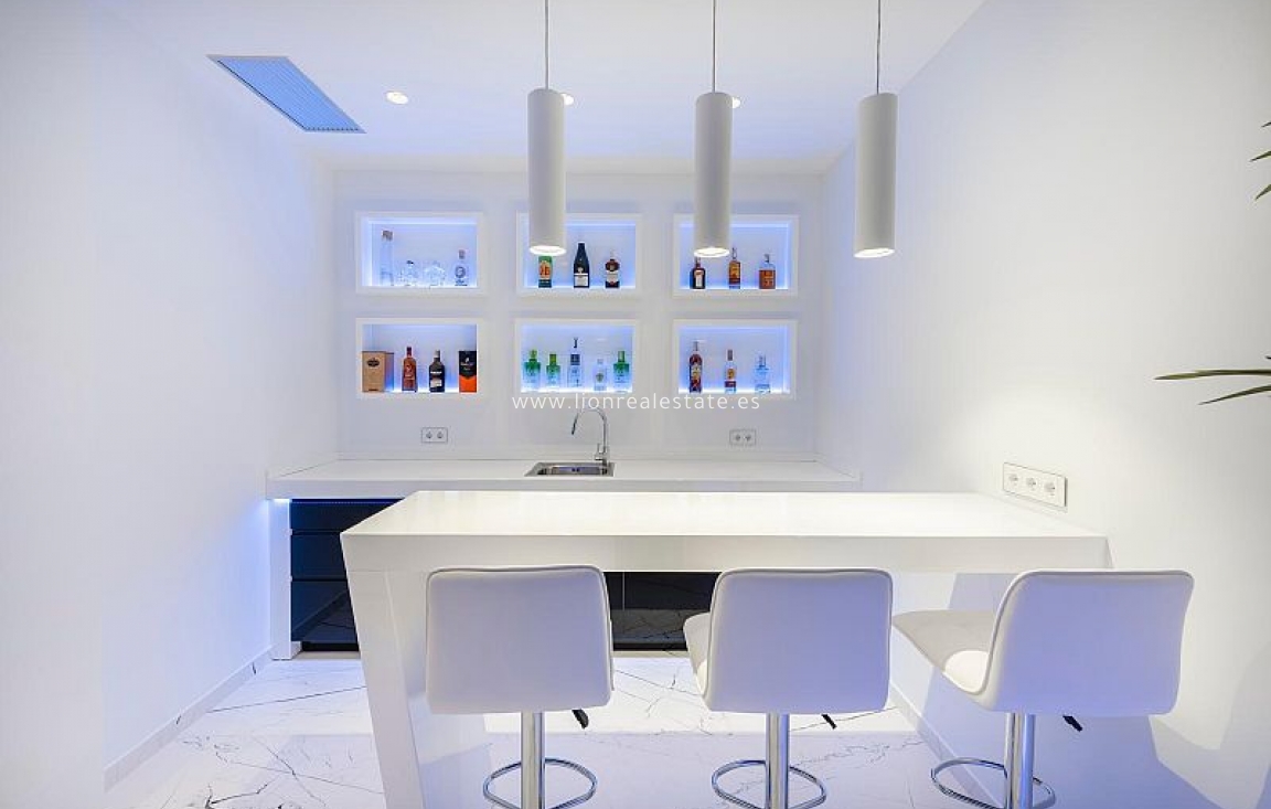 Obra nueva - Villa - Calpe