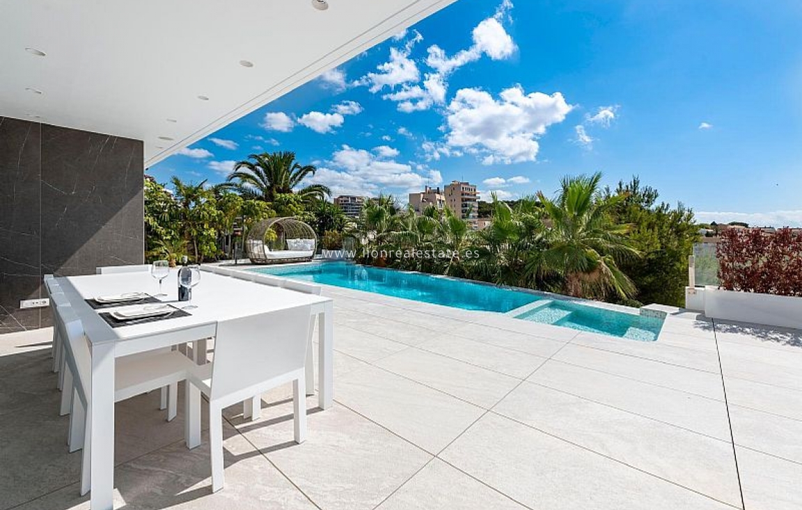 Obra nueva - Villa - Calpe