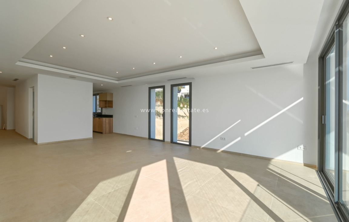 Obra nueva - Villa - Calpe