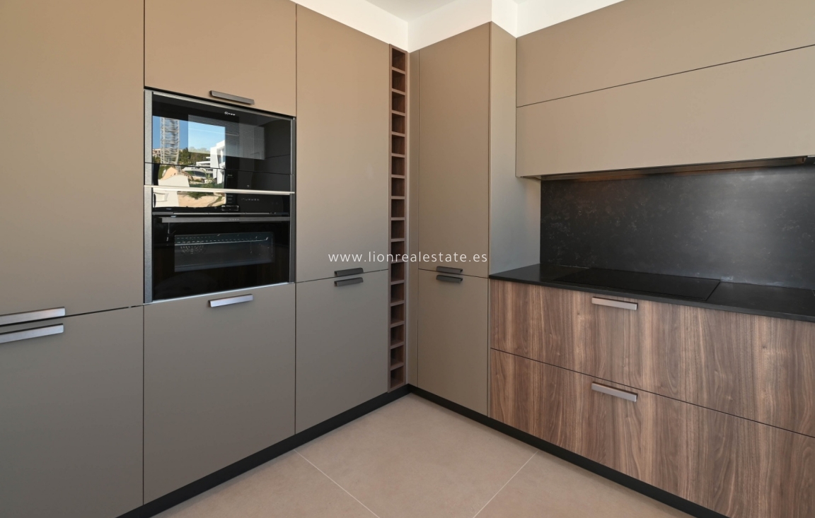 Obra nueva - Villa - Calpe