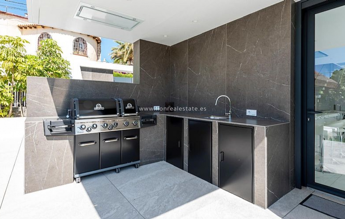 Obra nueva - Villa - Calpe